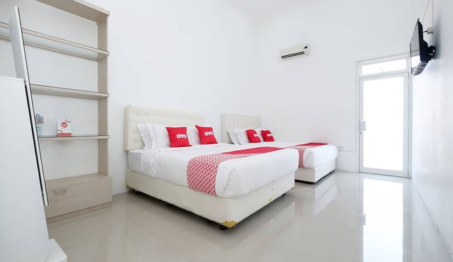 Capital O 1888 Griya RW Family Guest House