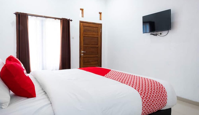 OYO 2169 Anugrah Bromo Homestay