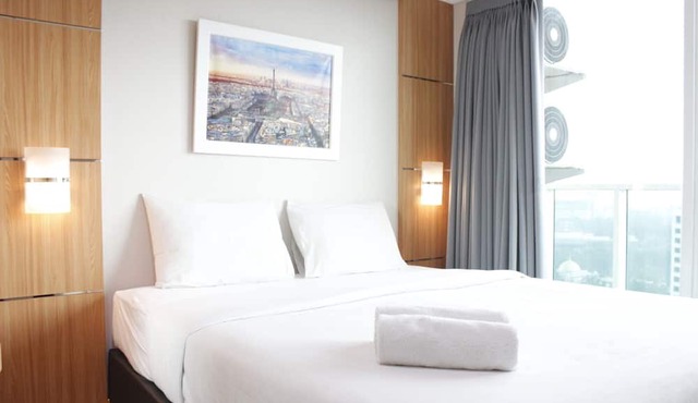 Exquisite 2BR Apartment at Tamansari La Grande near BIP