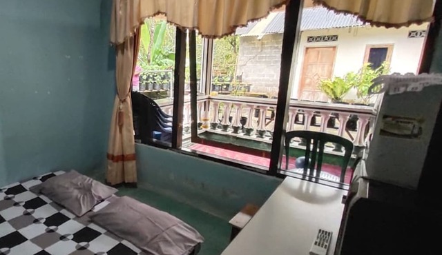 Kyla Guesthouse in Kalirejo