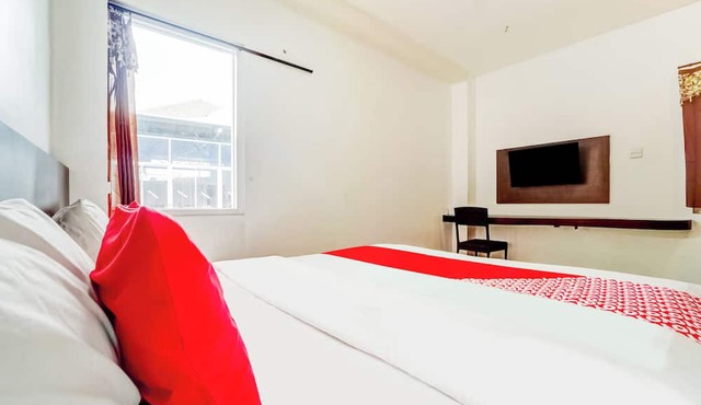 Hotel O Siwalankerto Near Surabaya Carnival in Surabaya