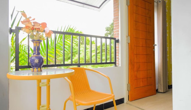 OYO 354 32 Guest House