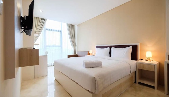 2BR Cozy and Modern L'Avenue Apartment