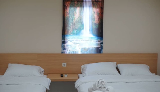 Gold Line Guest House in Pontianak