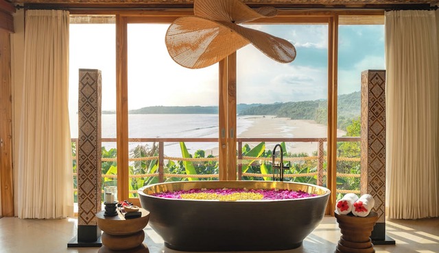 NIHI Sumba - member Leading Hotels of the World in Wanokaka