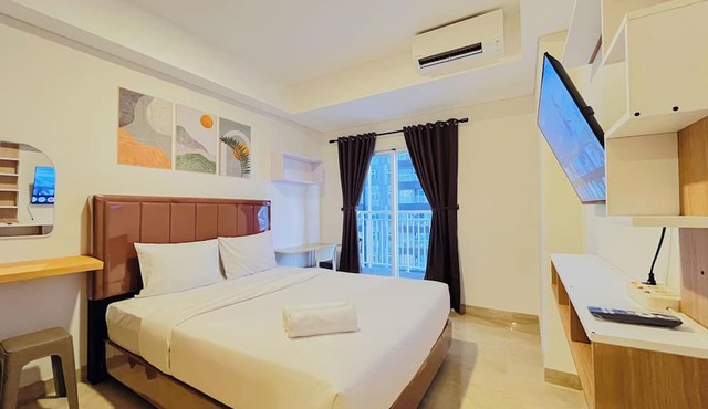 Pleasurable Studio Apartment Podomoro City Deli Medan in Medan
