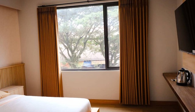 Miracle Hotel Cianjur