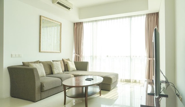 Cozy 2Br At Kemang Village Apartment