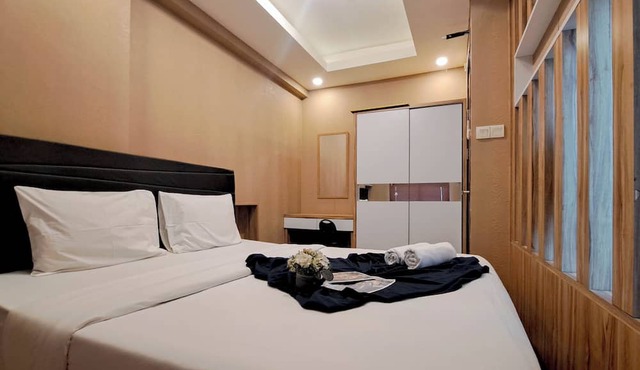 Wooden Accent 2Br At Mekarwangi Square Cibaduyut Apartment