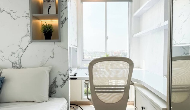 Modern Classic Touch 1Br Apartment At Tokyo Riverside Pik 2