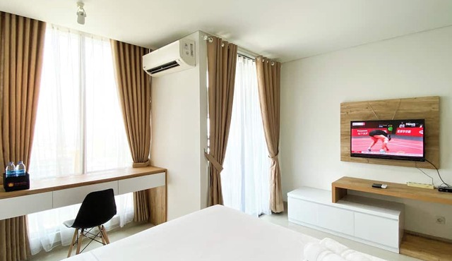Wooden Touch Studio At Lrt City Bekasi Apartment