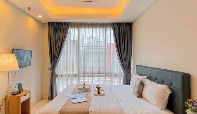 Strategic 2Br Apartment With Private Lift At Masterpiece The Epicentrum Kuningan
