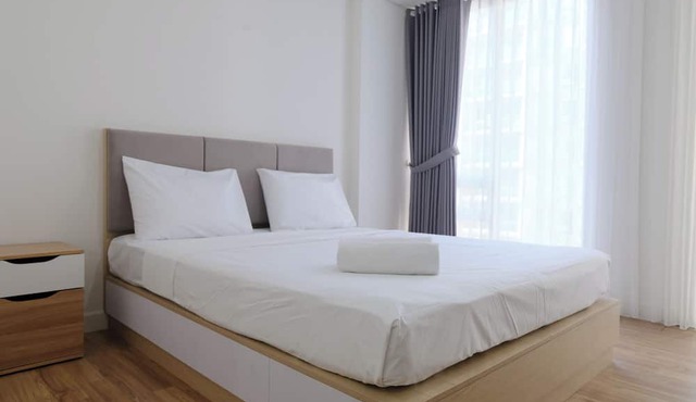 Modern Studio At Apartment Landmark Residence Bandung in Bandung