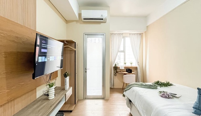 Best Studio At Apartment Transpark Juanda Bekasi Timur