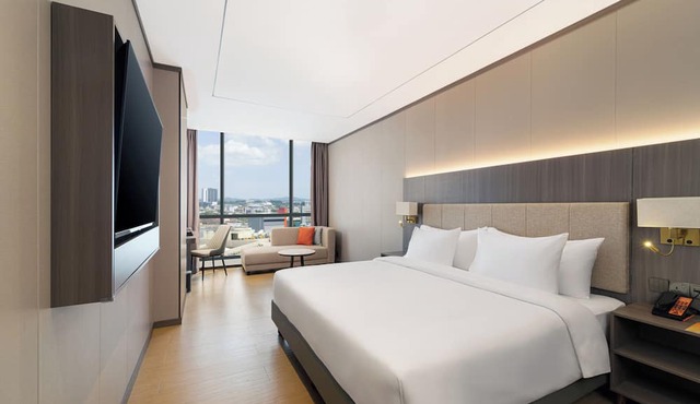 Harris Hotel & Suites Nagoya Batam