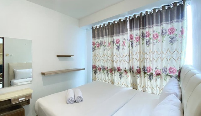 Good Deal And Homey 1Br Tifolia Apartment