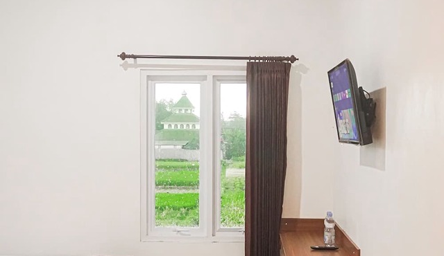 RR -2 Syariah Hotel SLG