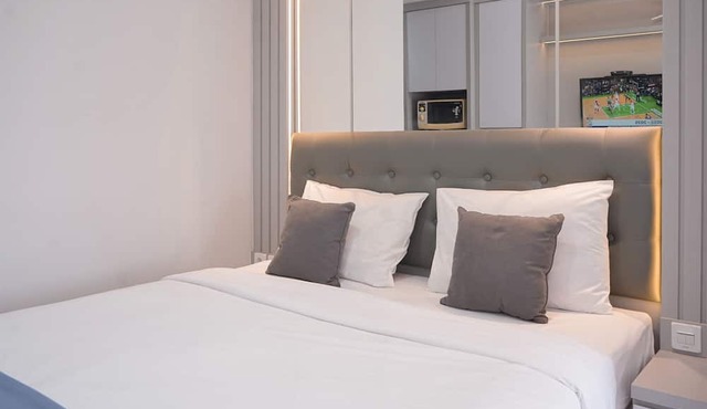 Modern Look Studio Apartment At Transpark Bintaro in South Tangerang