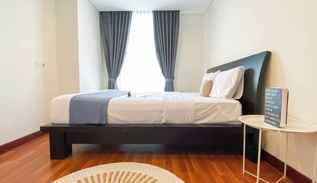 Spacious 2Br Apartment With Private Lift At The Kencana Residence