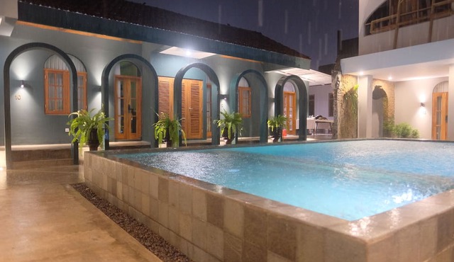 Agung Guest House by RF