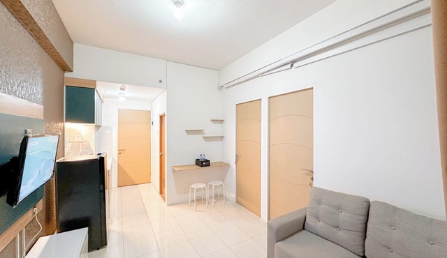 Best Location and Comfortable 2BR at Bale Hinggil Apartment