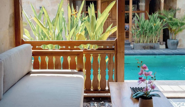 Bale Bali Batubelig by ARM Hospitality in Keroboken Kelod