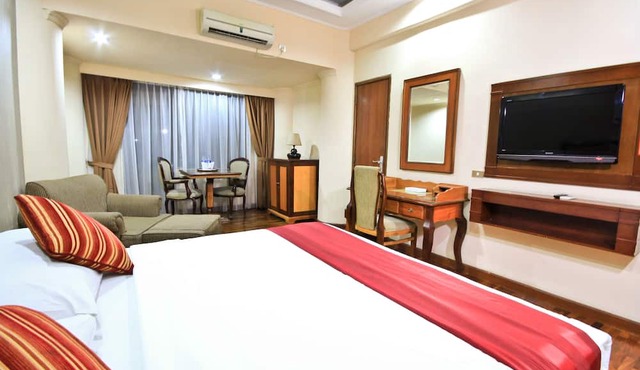 Grand Menteng Hotel