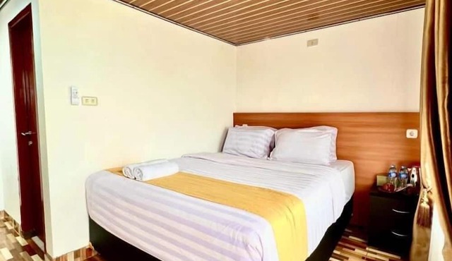 kahai beach resort in Batu Balak