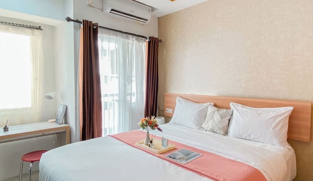 Best Deal And Homey Studio Grand Sentraland Karawang Apartment