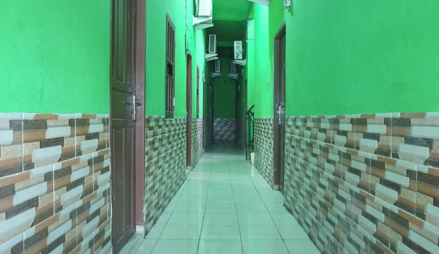 OYO 93875 Tifar House Near Lapangan Raja-raja in Pallangga