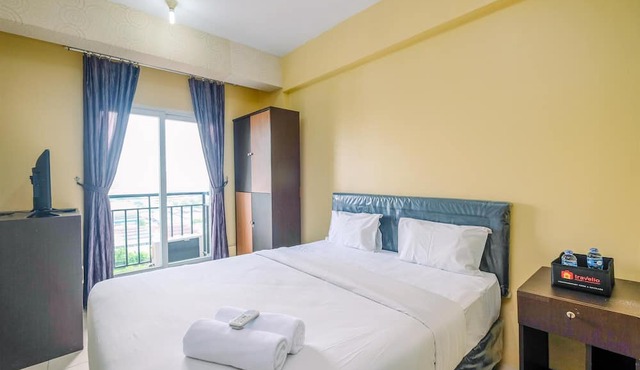Comfortable And Simple Studio At Sunter Park View Apartment
