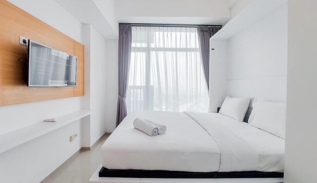 Cozy Studio High Floor At Tree Park City Cikokol Apartment