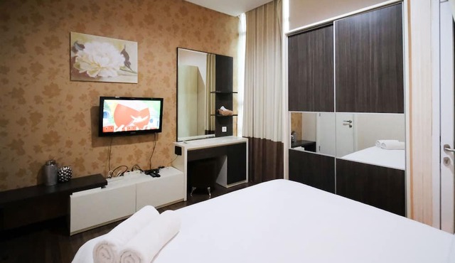 Best Location And Tidy 2Br Apartment At Trillium Residence