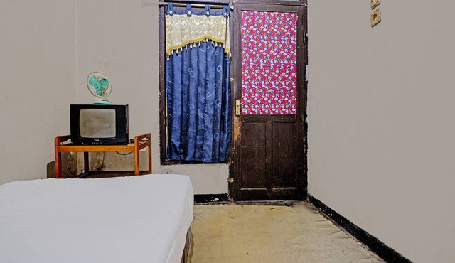 OYO Life 92709 Kost Teras Cikapundung Syariah in Bandung