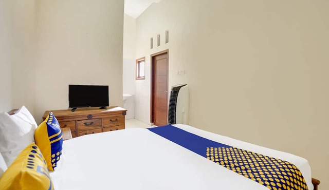 OYO 92114 Homestay Riverside Duko