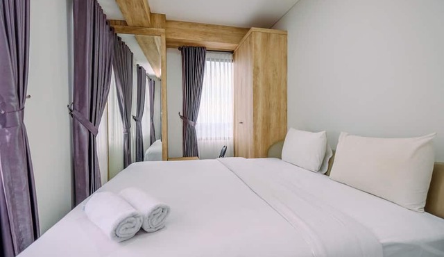 Modern Look And Comfy 2Br Transpark Cibubur Apartment