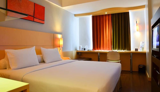 ibis Jakarta Arcadia