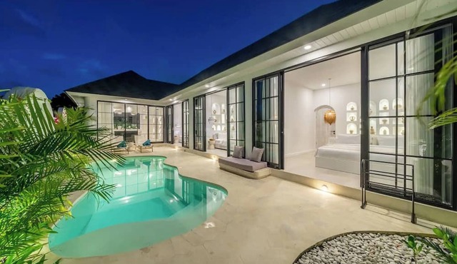 White Shell Villa 1