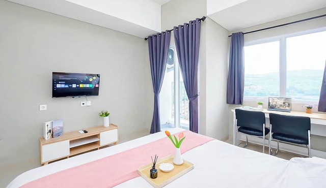 Studio Near Bellanova Country Mall At Royal Sentul Park Apartment