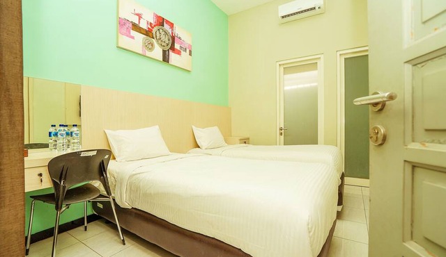 Ardhya Guesthouse Syariah by Ecommerceloka in Sidoarjo