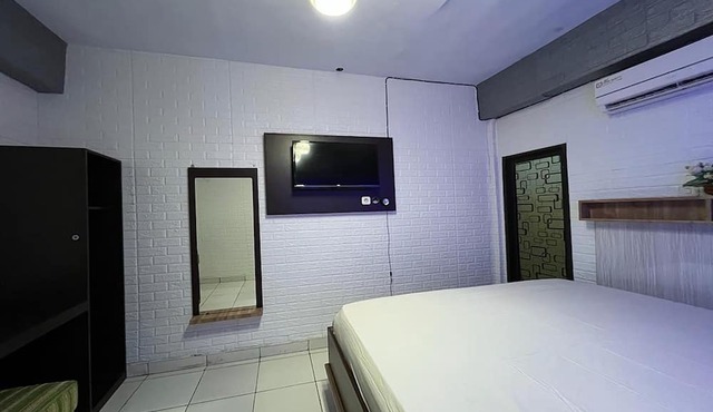 Oyo 91757 Surya Hotel in Watansoppeng