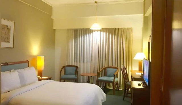 Paragon Gallery Hotel