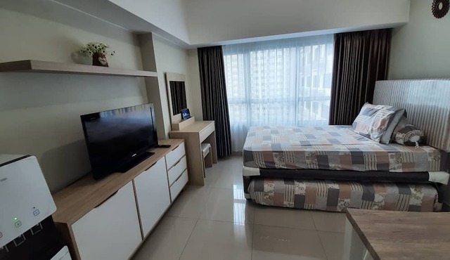 Cozy Springlake Summarecon by Bonzela Property
