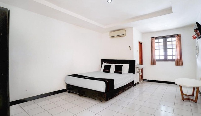 Cozy Double Escape W/Free WiFi and Parking