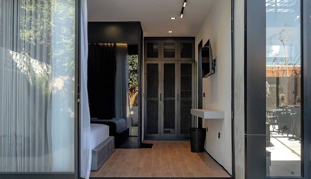 Black Rock Villas