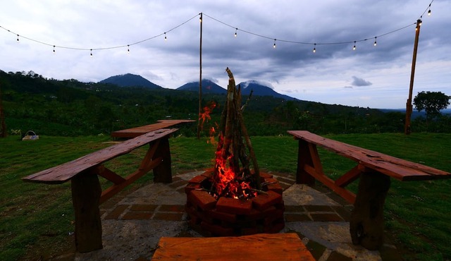 Mountain View! 1BR Tent in Buleleng in Buleleng