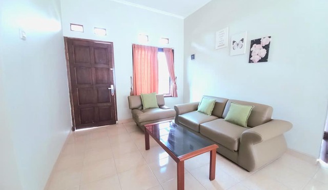 Homestay Jogja Jakal By Simply Homy