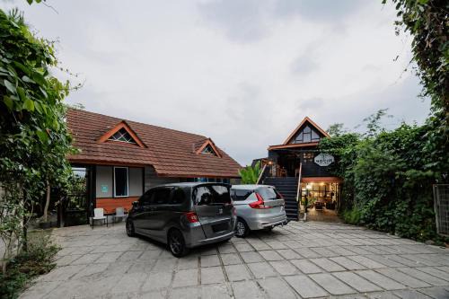 RedDoorz Syariah at Yocia Village Ciawi