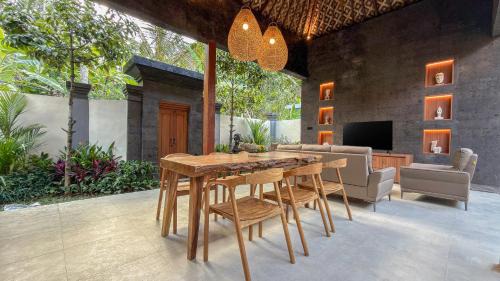 Sunyi Villa Private Pool by Eco Tradi Experiences in Undisan