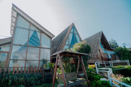 INSTAY Villa Sikunir Dieng